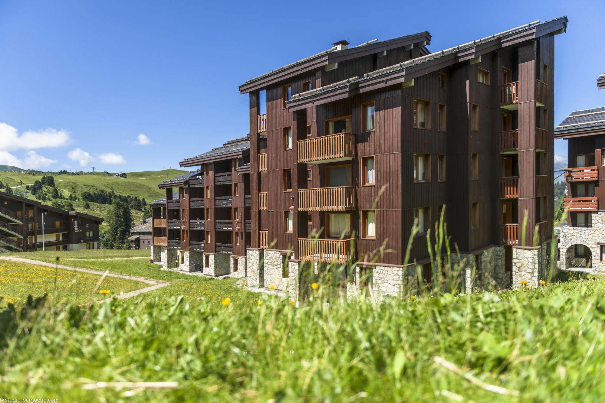 Macot-la-Plagne Residence Pierre & Vacances Les Chalets Des Arolles المظهر الخارجي الصورة