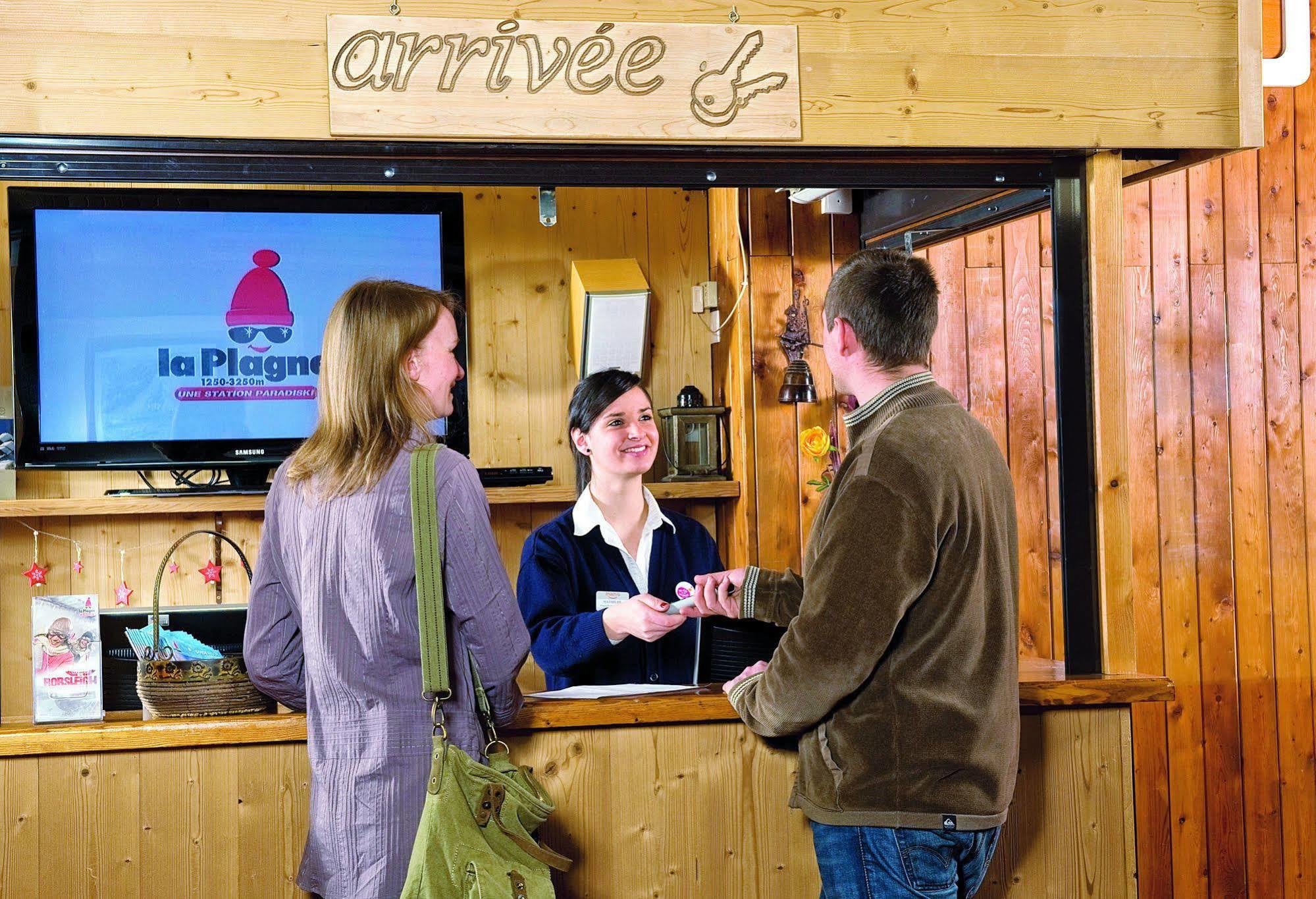 Macot-la-Plagne Residence Pierre & Vacances Les Chalets Des Arolles المظهر الخارجي الصورة
