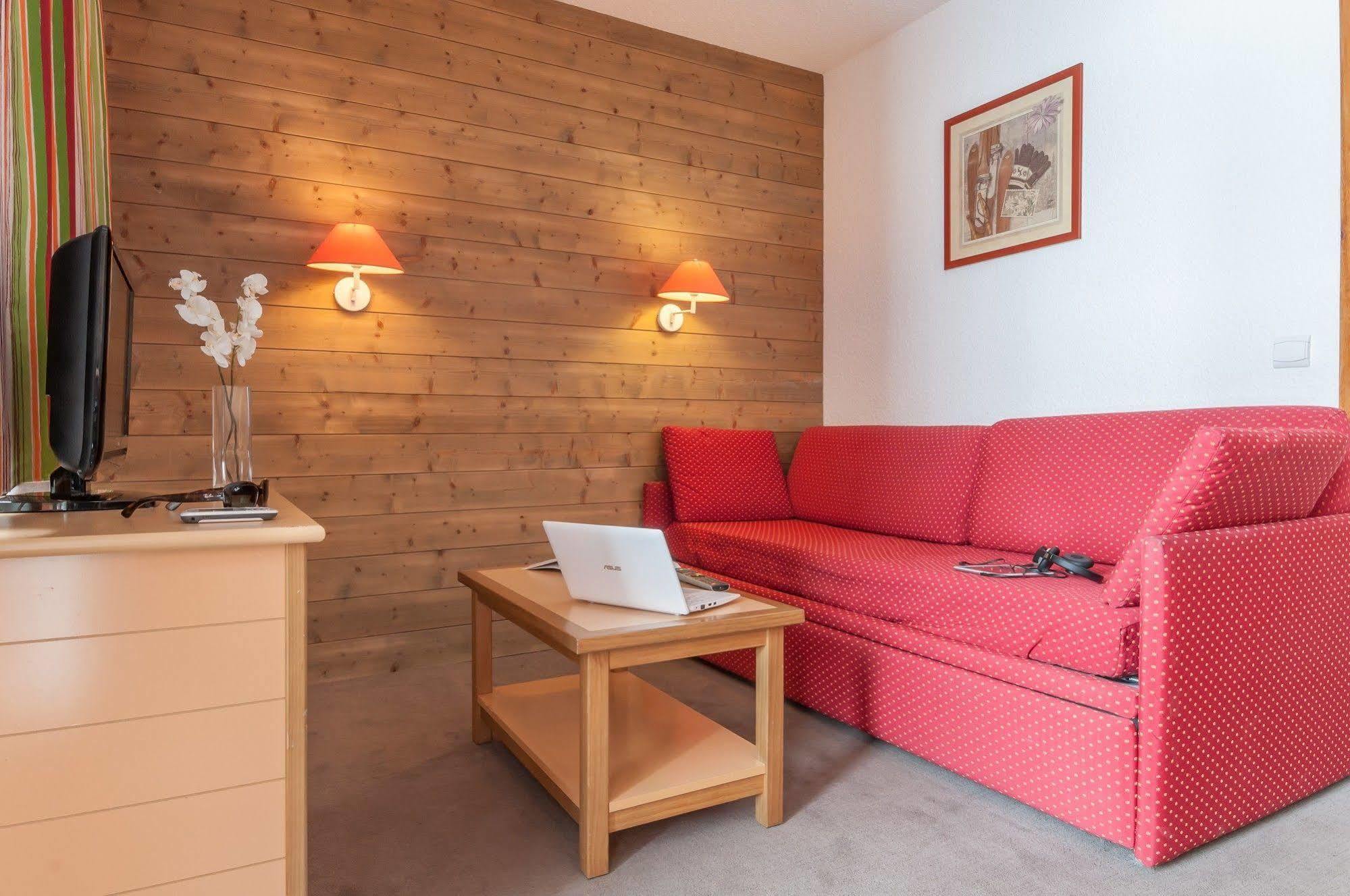 Macot-la-Plagne Residence Pierre & Vacances Les Chalets Des Arolles المظهر الخارجي الصورة